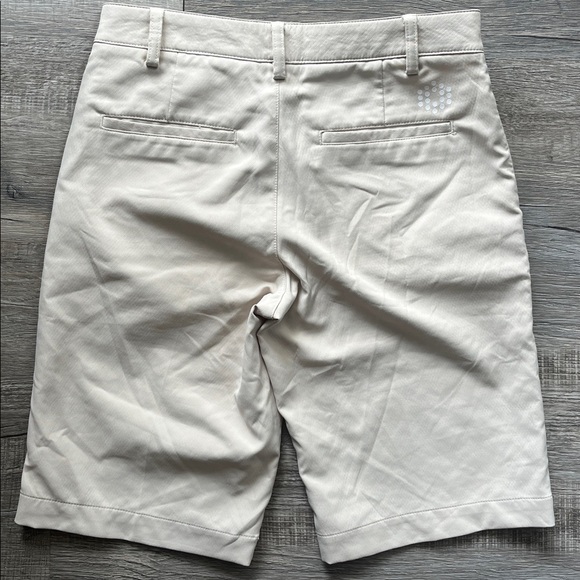 Puma Khaki Golf Shorts Dry Fit 11” Inseam Flat Front, Casual Work, Men’s Size M - Picture 8 of 11